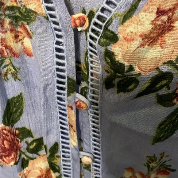 Derek Heart Top - Picture 6 of 8